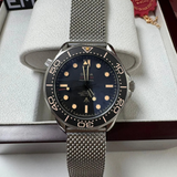 Omega Seamaster 300M Diver '007 Edition' – Black / Stainless Steel Mesh Strap