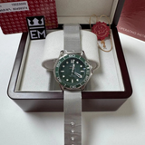 Omega Seamaster 'Diver 300M' Green / Mesh Bracelet