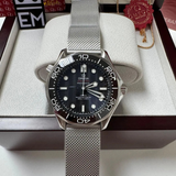 Omega Seamaster 'Diver 300M' Black / Mesh Bracelet